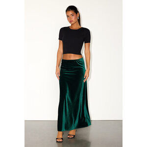 Lulus Aviona Emerald Velvet Mid-rise Maxi Skirt Green - Size XS